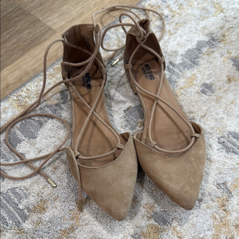 Women's Tan Lace-Up Flats
